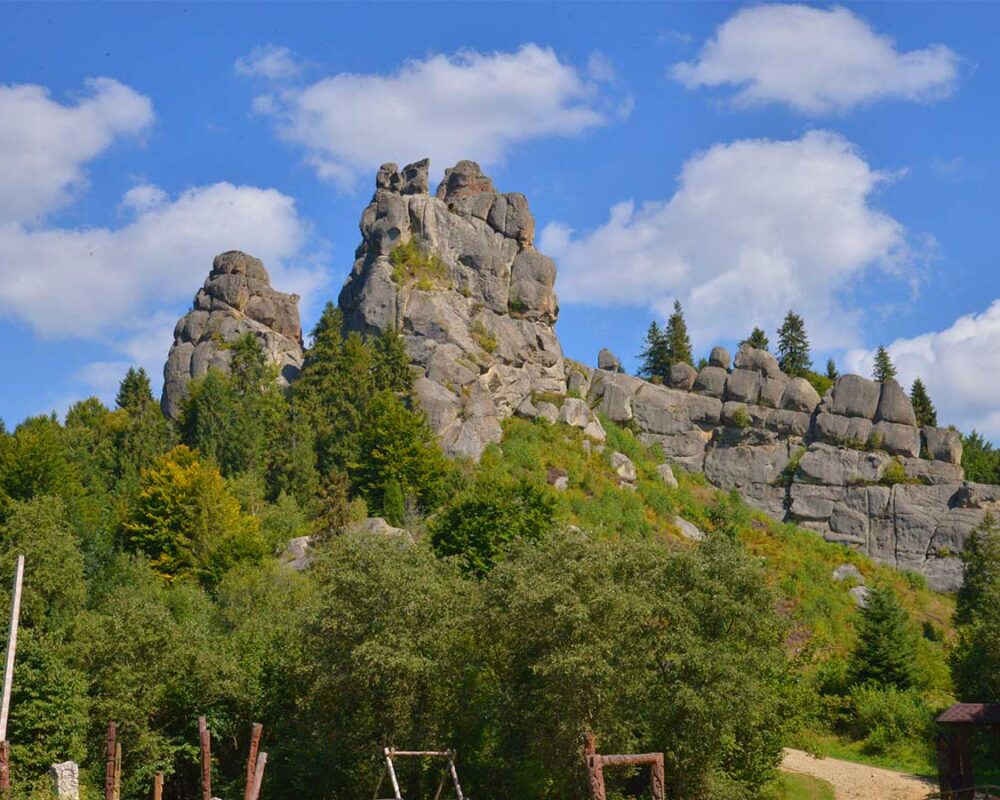 Цікаві місця в Карпатах