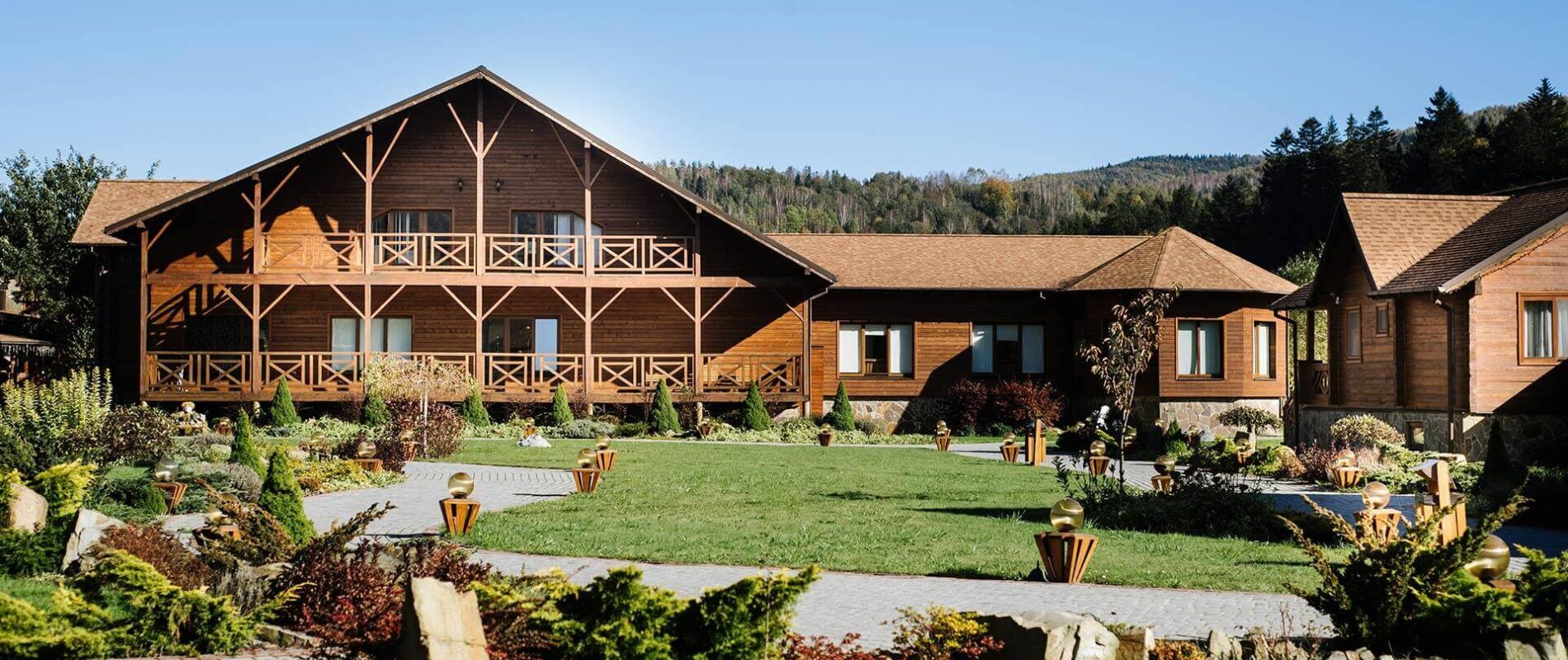What can you do at TAOR Karpaty Resort & Spa?
