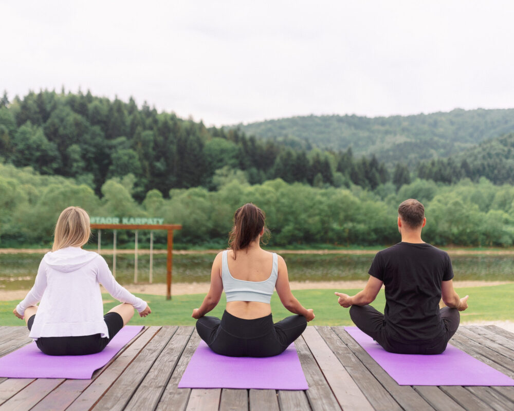 Experience an absolute connection with nature: yoga and retreat in the Carpathians